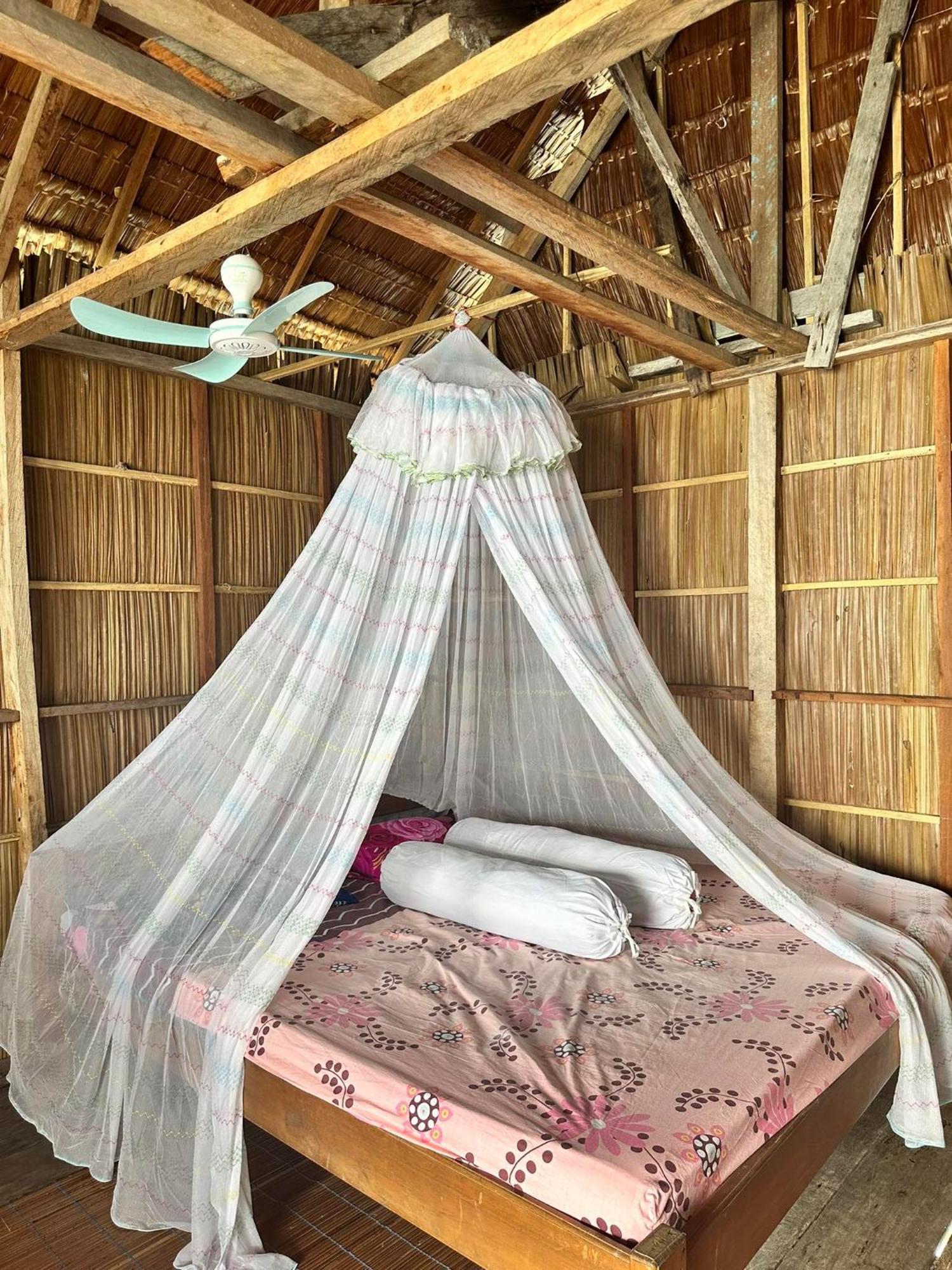 Nyanse Homestay - Raja Ampat Besir Exterior foto